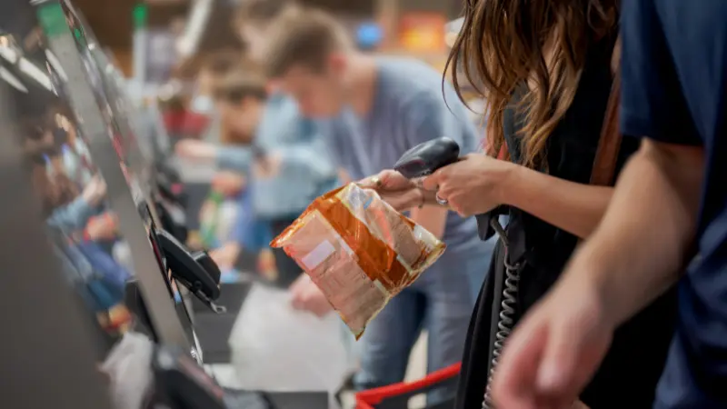 Self-service supermarket self-checkout